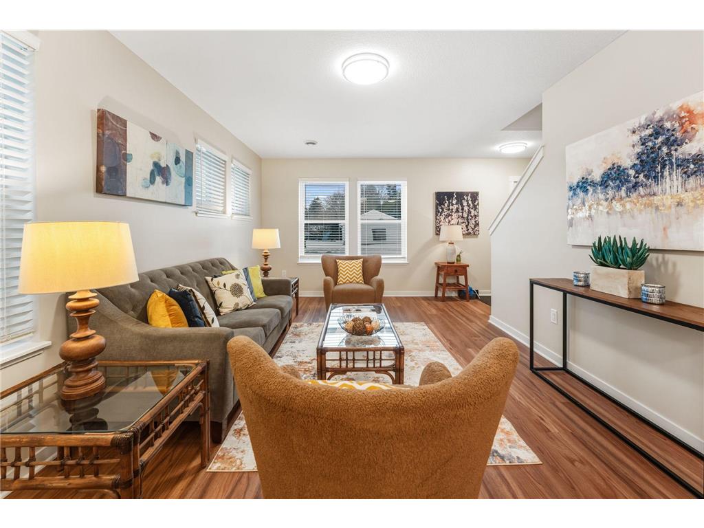 1360 Winthrop Street N #2 Saint Paul MN 55119 7072709 image2