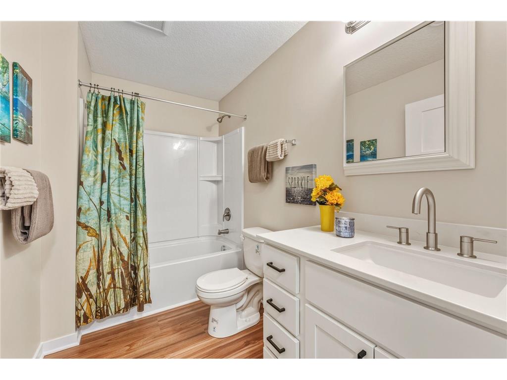 1360 Winthrop Street N #2 Saint Paul MN 55119 7072709 image7