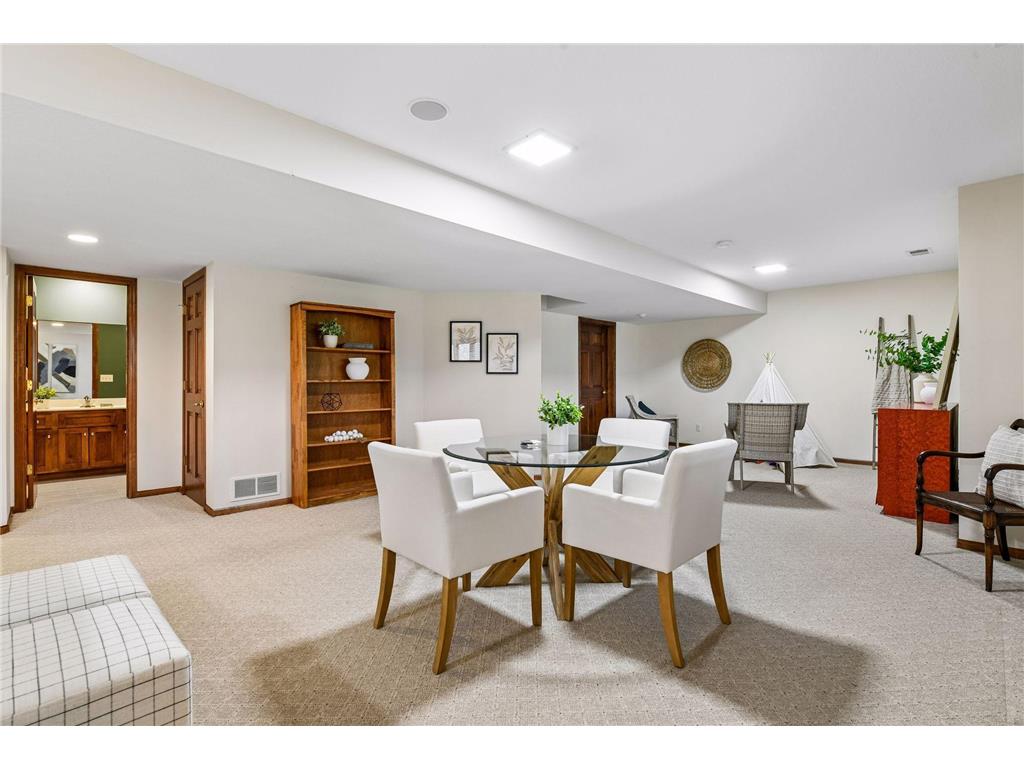 1360 Zircon Lane N Plymouth MN 55447 7020135 image37