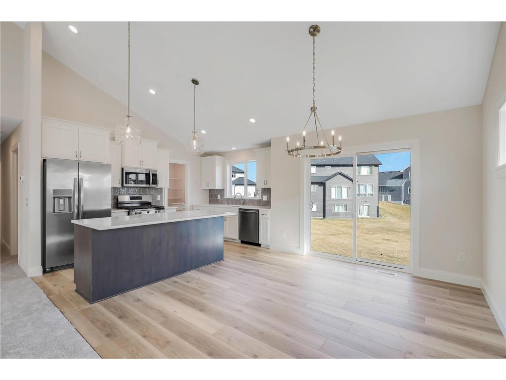 13601 Arrowhead Way Rosemount MN 55068 7066237 image2