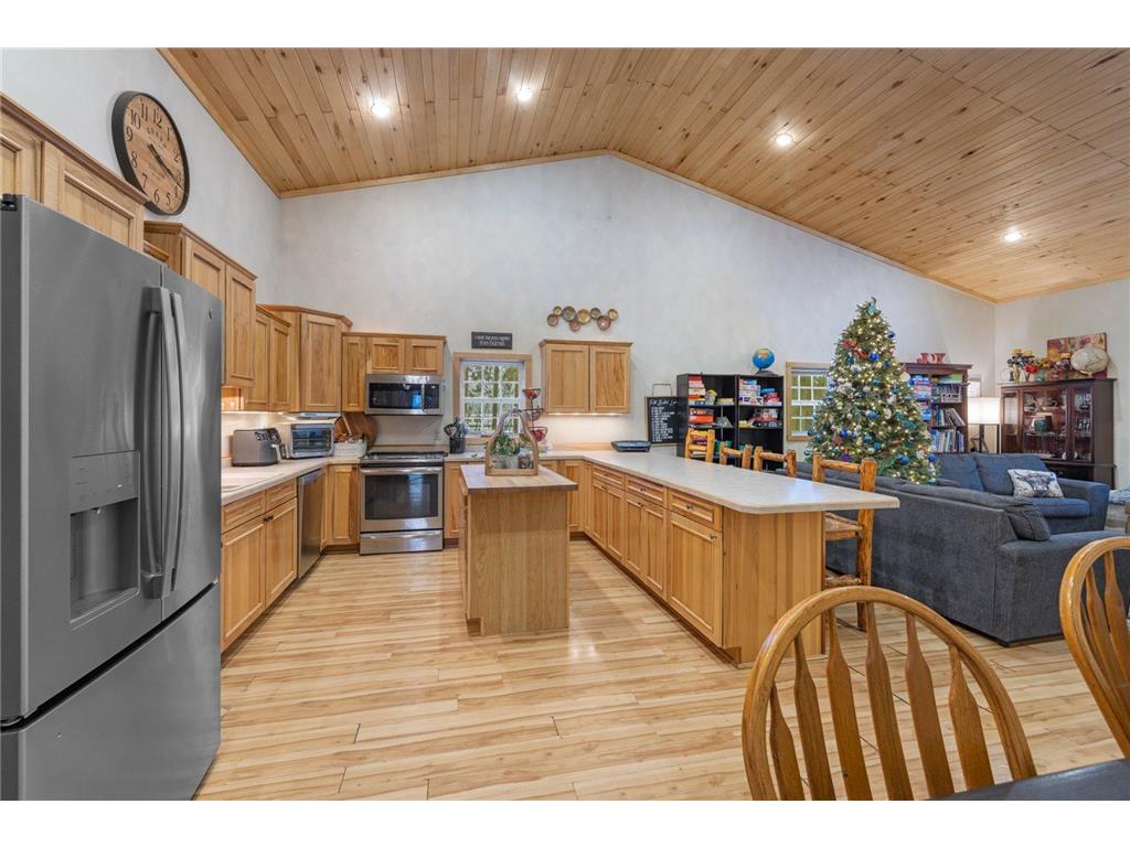 13601 E County Road 578 Goodland Twp MN 55742 7088479 image36