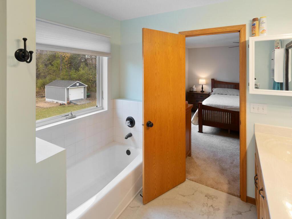 13605 Dan Patch Lane Savage MN 55378 6809010 image27