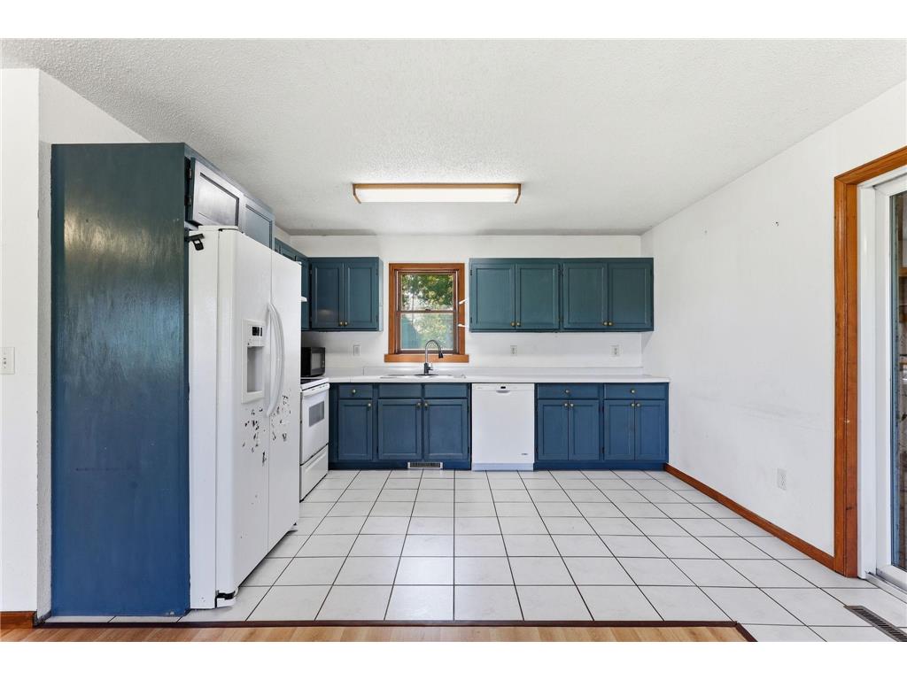 1361 101st Street Amery WI 54001 7095835 image10