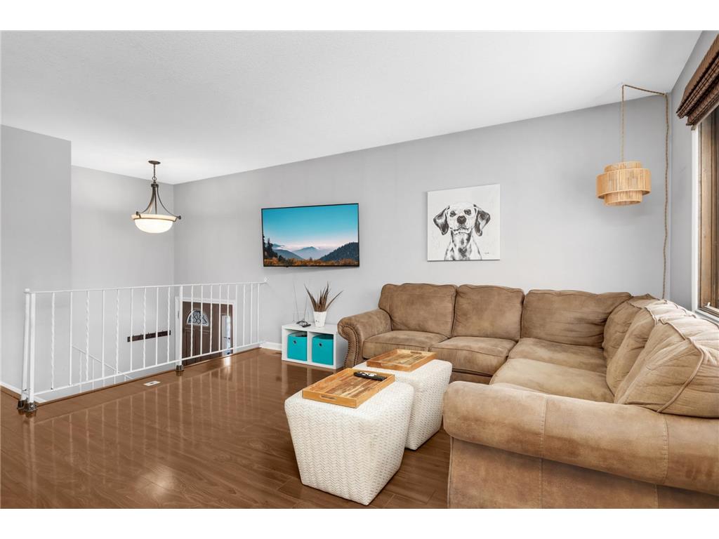 13611 86th Avenue N Maple Grove MN 55369 7072376 image3
