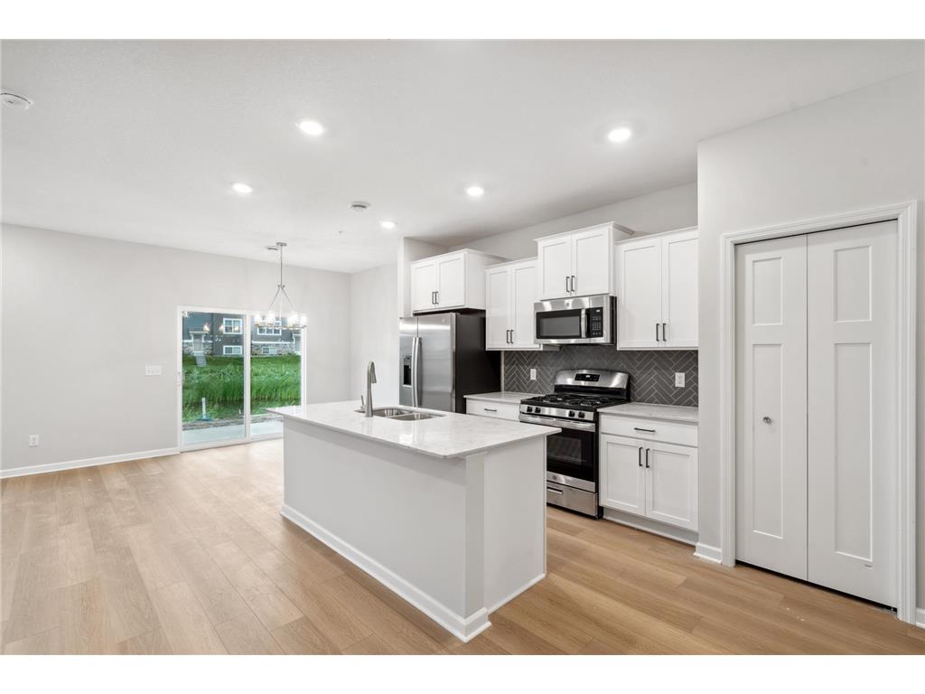 13617 Busch Lane Rogers MN 55374 6568913 image1