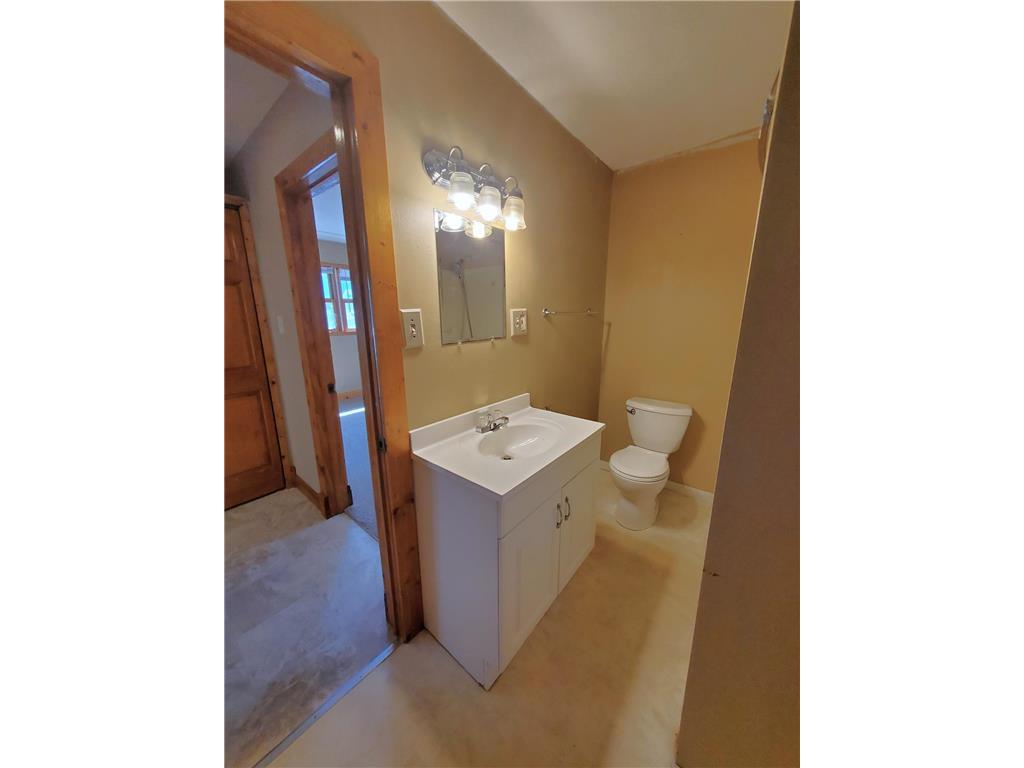 1362 Main Street Saint Joseph Twp WI 54016 7081322 image13
