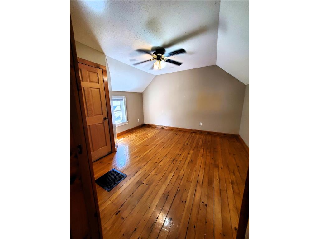 1362 Main Street Saint Joseph Twp WI 54016 7081322 image8