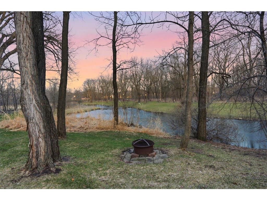 1362 Riverside Drive #1362 River Falls WI 54022 - Kinnickinnic River 7046877 image1