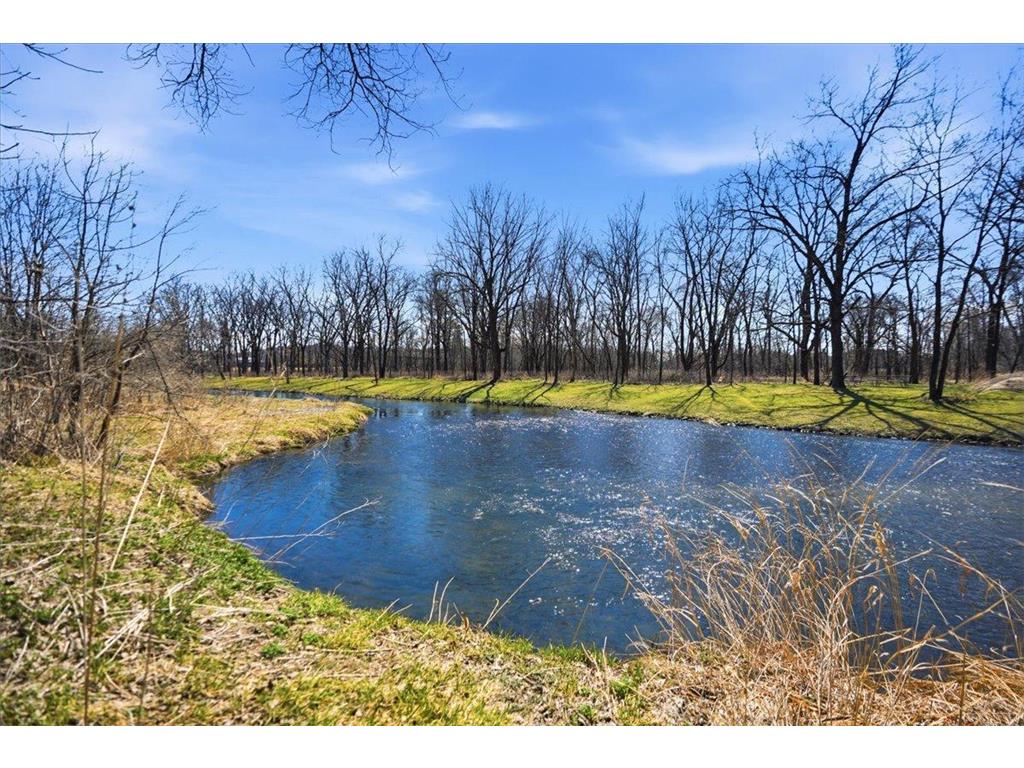 1362 Riverside Drive #1362 River Falls WI 54022 - Kinnickinnic River 7046877 image16