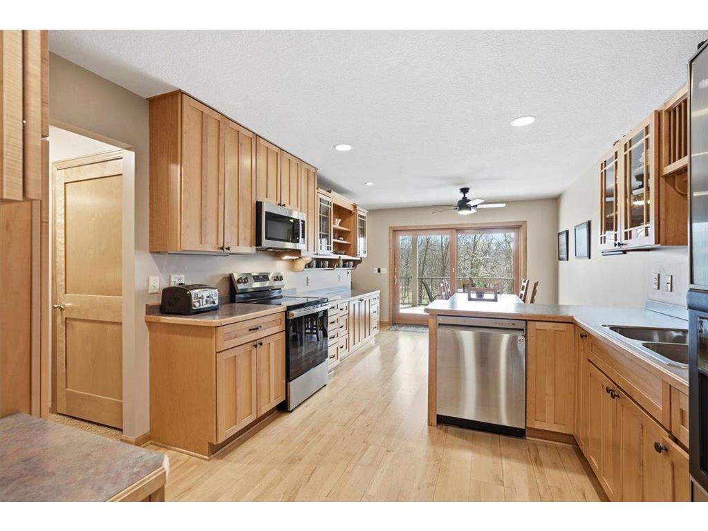 1362 Riverside Drive #1362 River Falls WI 54022 - Kinnickinnic River 7046877 image30