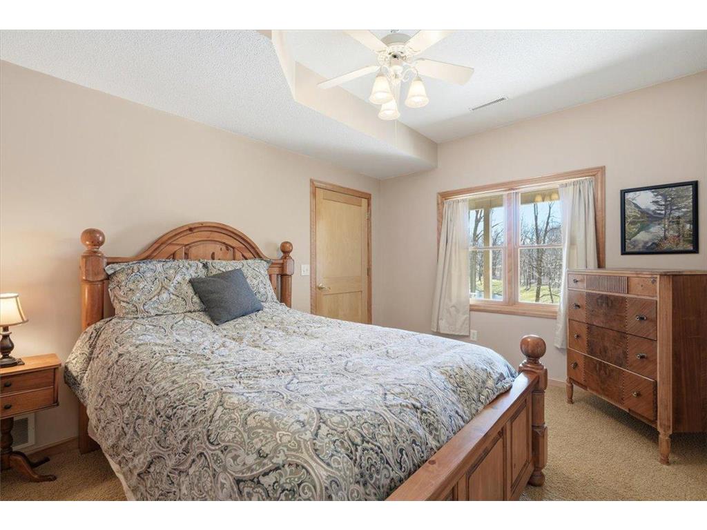 1362 Riverside Drive #1362 River Falls WI 54022 - Kinnickinnic River 7046877 image44