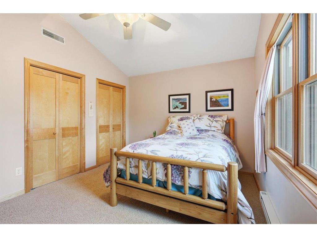 1362 Riverside Drive #1362 River Falls WI 54022 - Kinnickinnic River 7046877 image47