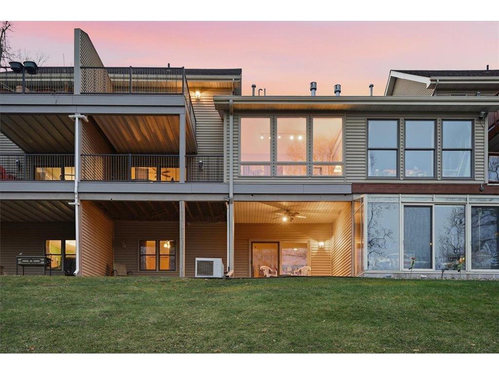 1362 Riverside Drive #1362 River Falls WI 54022 - Kinnickinnic River 7046877 image8