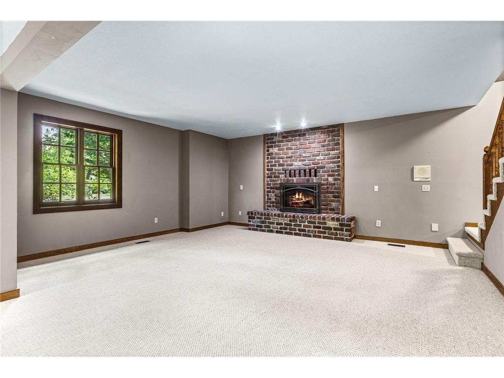 13620 Gurney Path Apple Valley MN 55124 7072111 image29