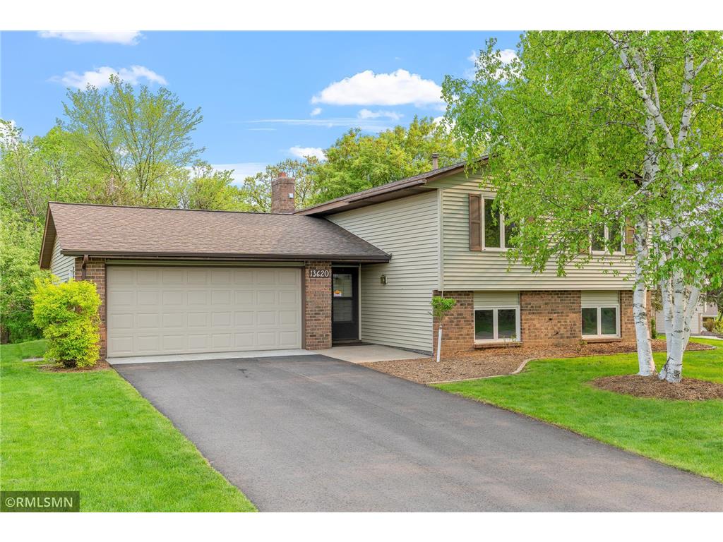 13620 Harwell Path Apple Valley MN 55124 6370719 image1