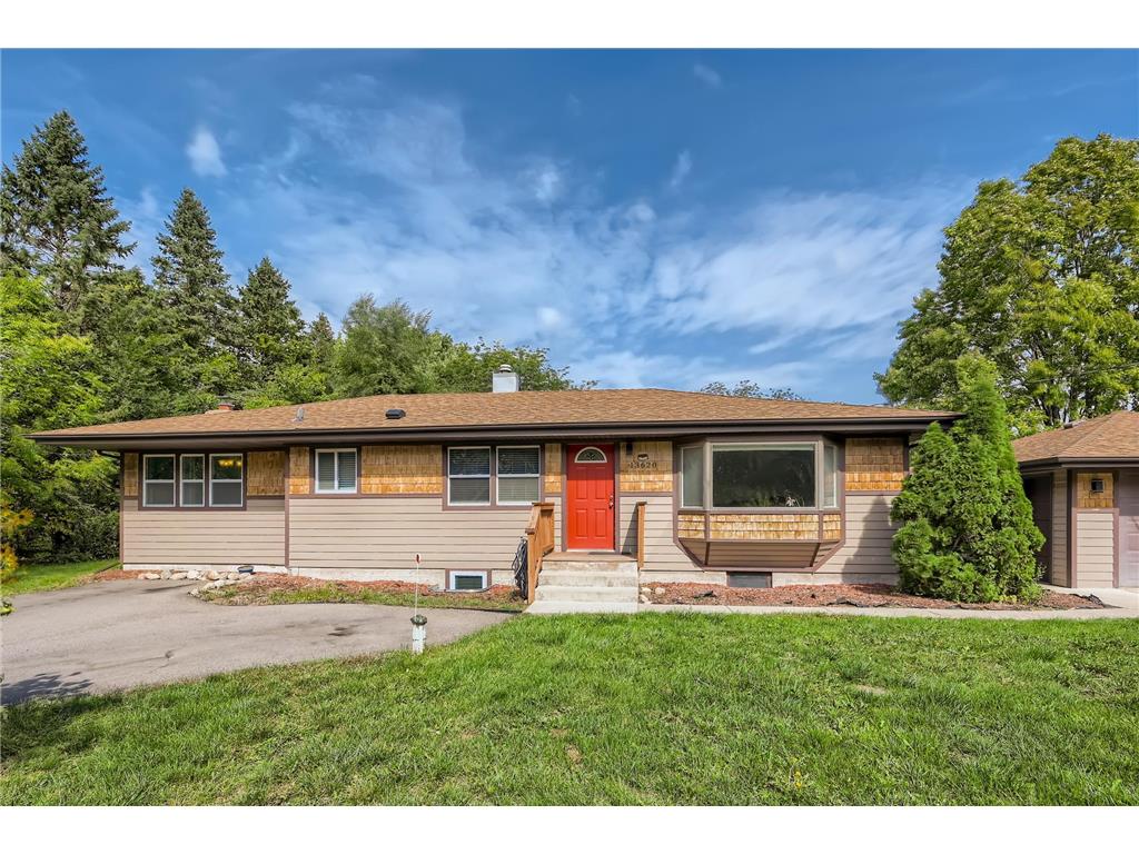 13620 N Diamond Lake Road, Dayton, MN, 55327 MLS 6311537 Edina Realty