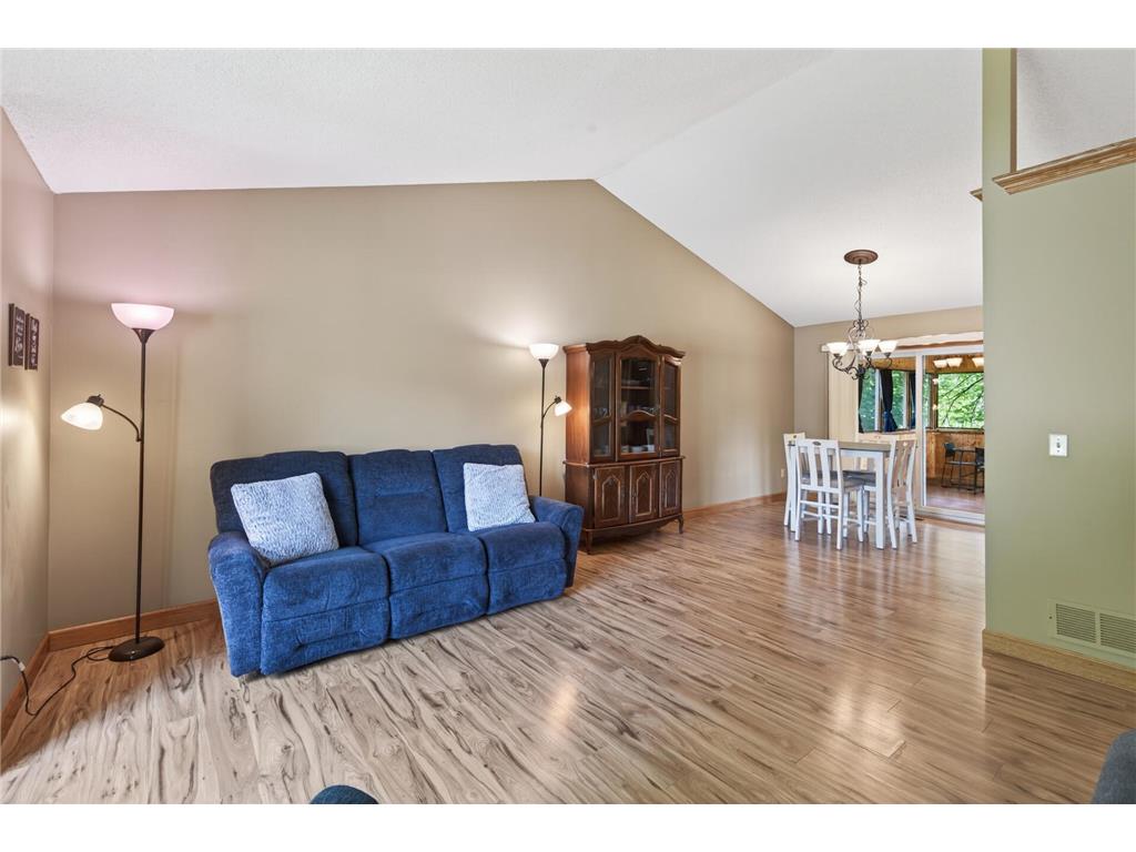 13628 Bryant Place S Burnsville MN 55337 7076582 image9
