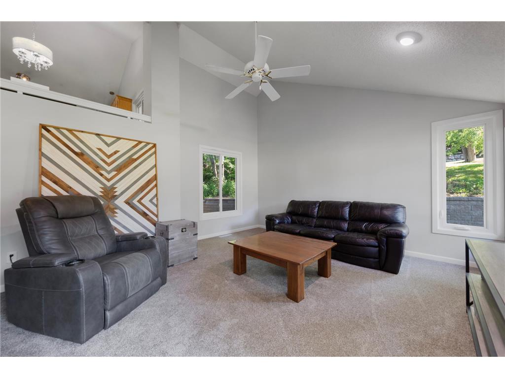 13628 Vincent Circle Burnsville MN 55337 7109941 image13
