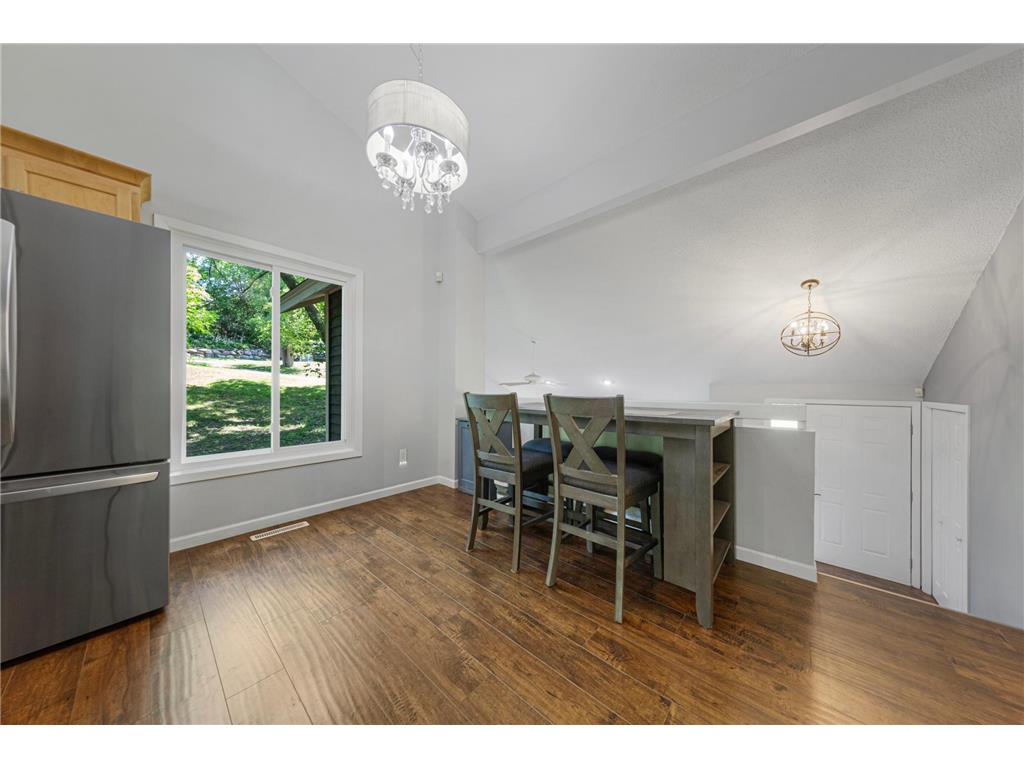 13628 Vincent Circle Burnsville MN 55337 7109941 image20