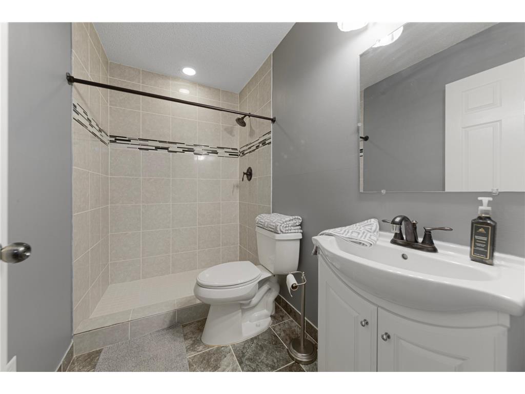 13628 Vincent Circle Burnsville MN 55337 7109941 image31
