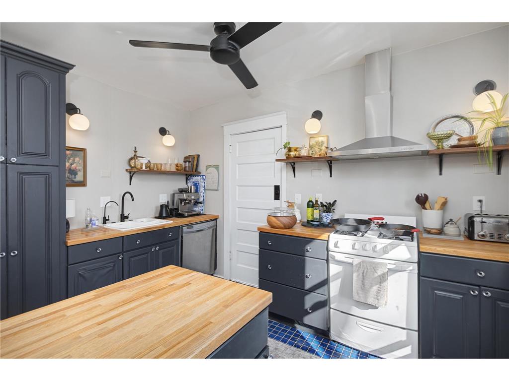 1363 Grand Avenue Saint Paul MN 55105 7040159 image13
