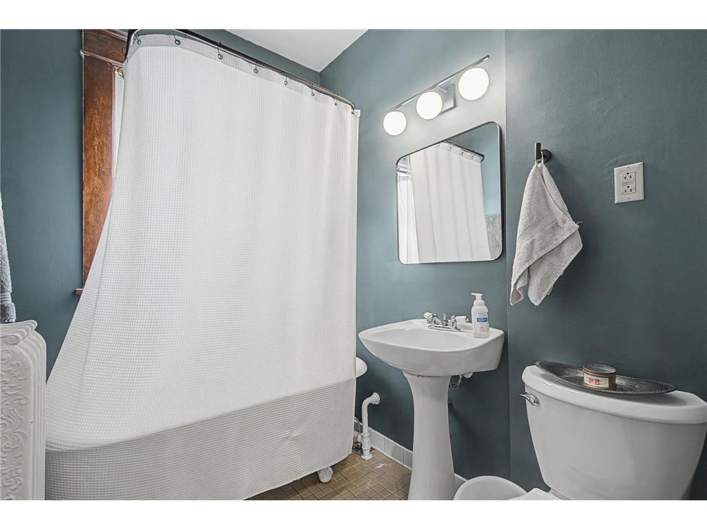 1363 Grand Avenue Saint Paul MN 55105 7040159 image21