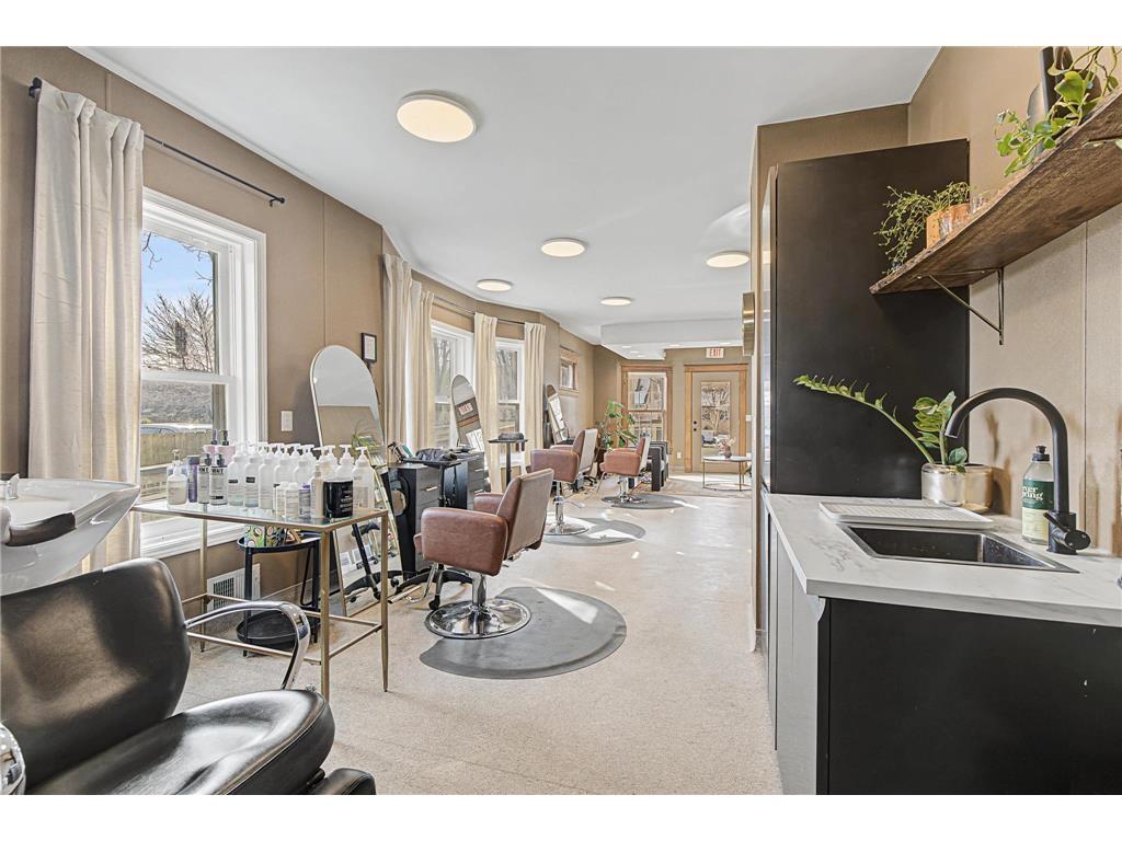 1363 Grand Avenue Saint Paul MN 55105 7040159 image6