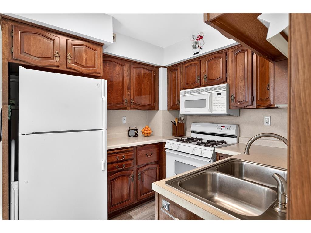 1363 Hewitt Avenue Saint Paul MN 55104 7105590 image7