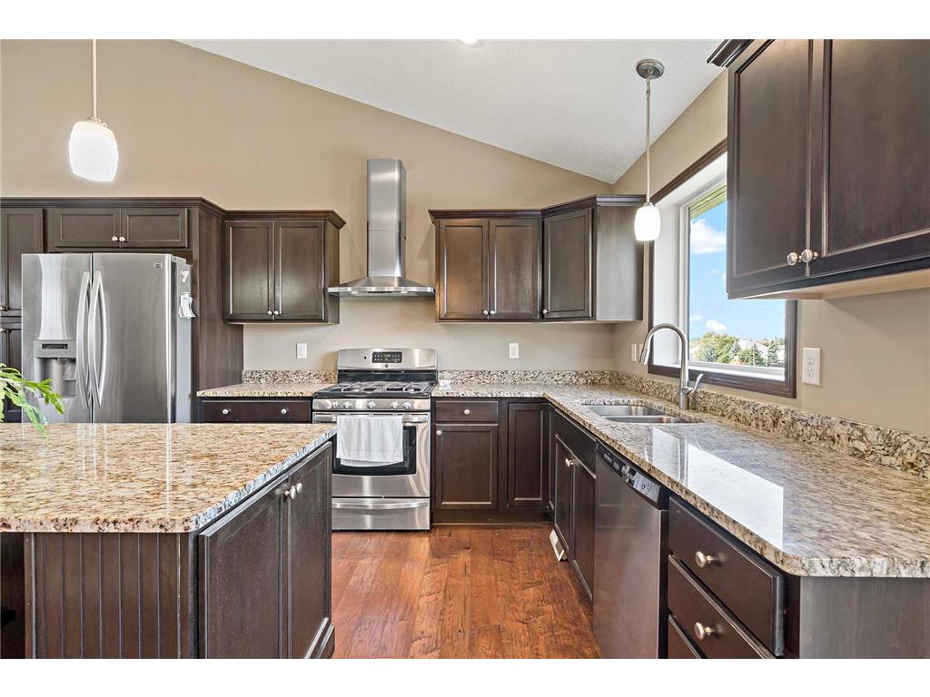 1363 Ridge Lane Shakopee MN 55379 6793564 image1