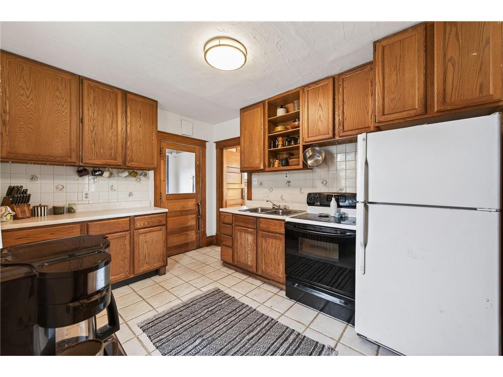 1363 Thomas Avenue Saint Paul MN 55104 7024735 image15