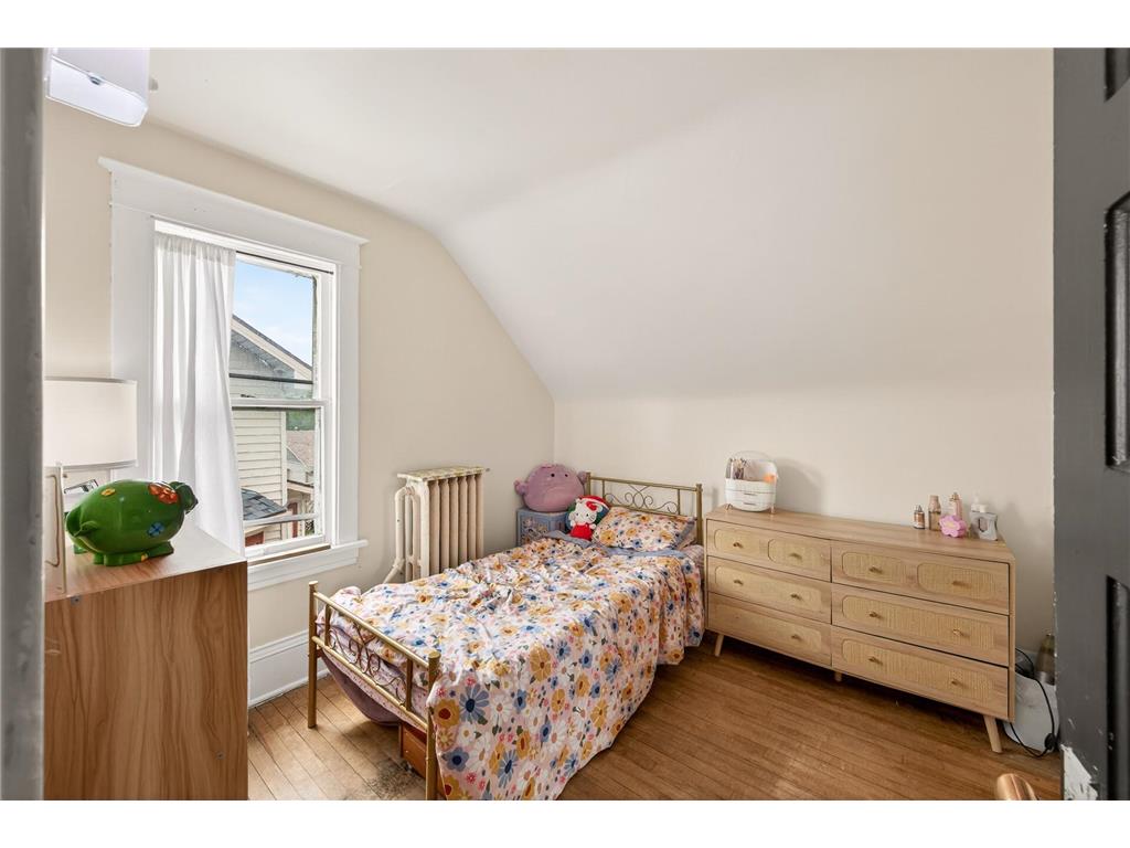 1363 Thomas Avenue Saint Paul MN 55104 7024735 image26