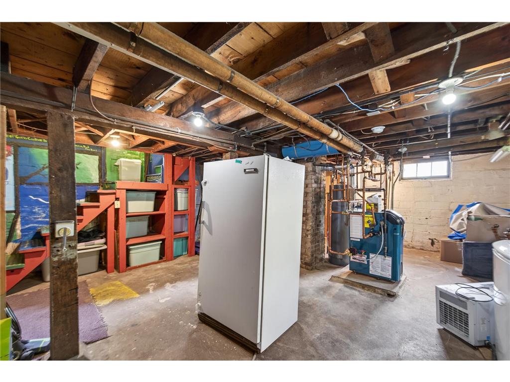 1363 Thomas Avenue Saint Paul MN 55104 7024735 image37