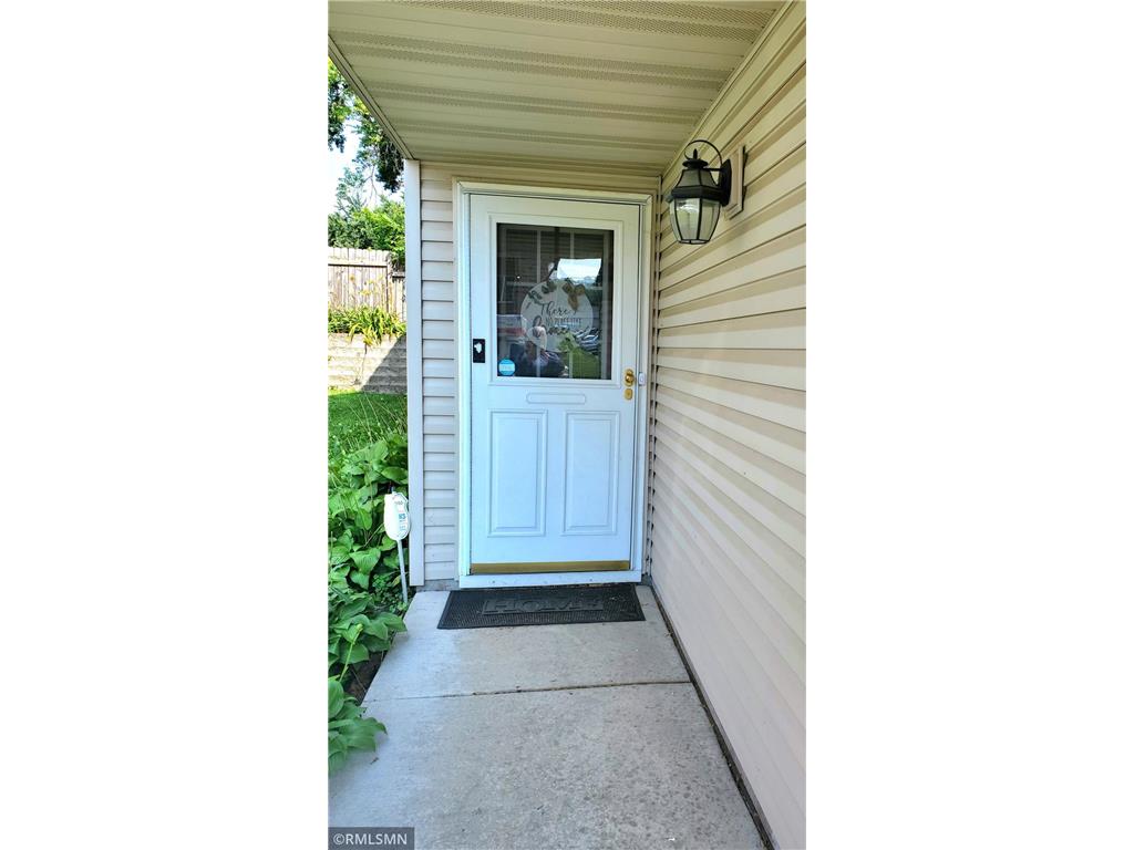 1364 Farrington Street Saint Paul MN 55117 6582306 image1