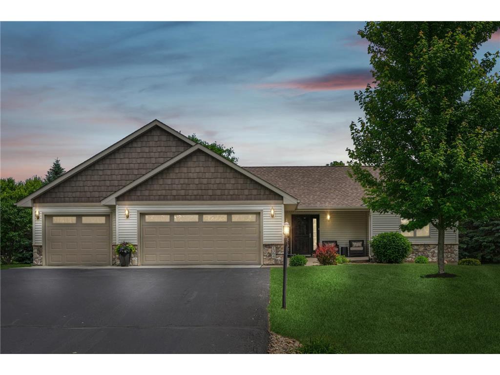 1364 Island View Drive New Richmond WI 54017 6738999 image1