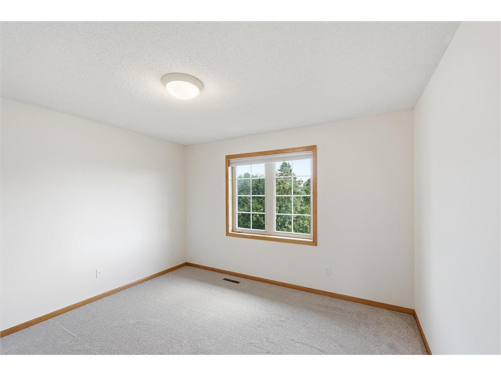 1364 Pond Circle Waconia MN 55387 7090983 image28