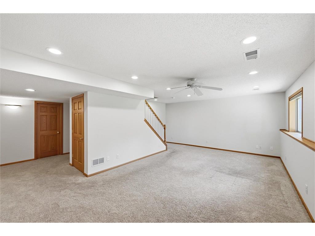 1364 Pond Circle Waconia MN 55387 7090983 image39