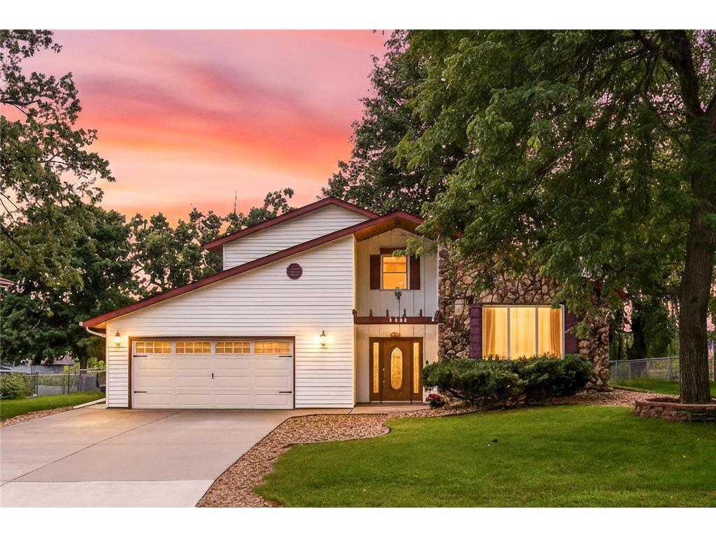 1364 Rockstone Lane New Brighton MN 55112 - Long Lake 6782137 image1