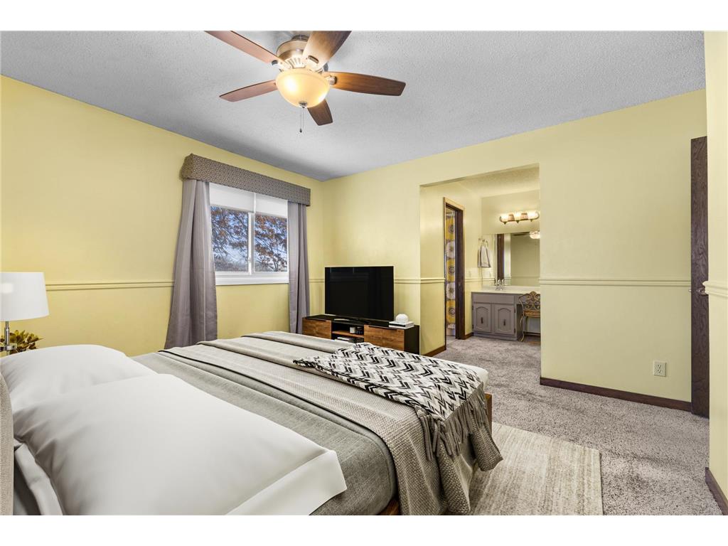 13641 Heather Street NW Andover MN 55304 - Crooked 7026217 image24