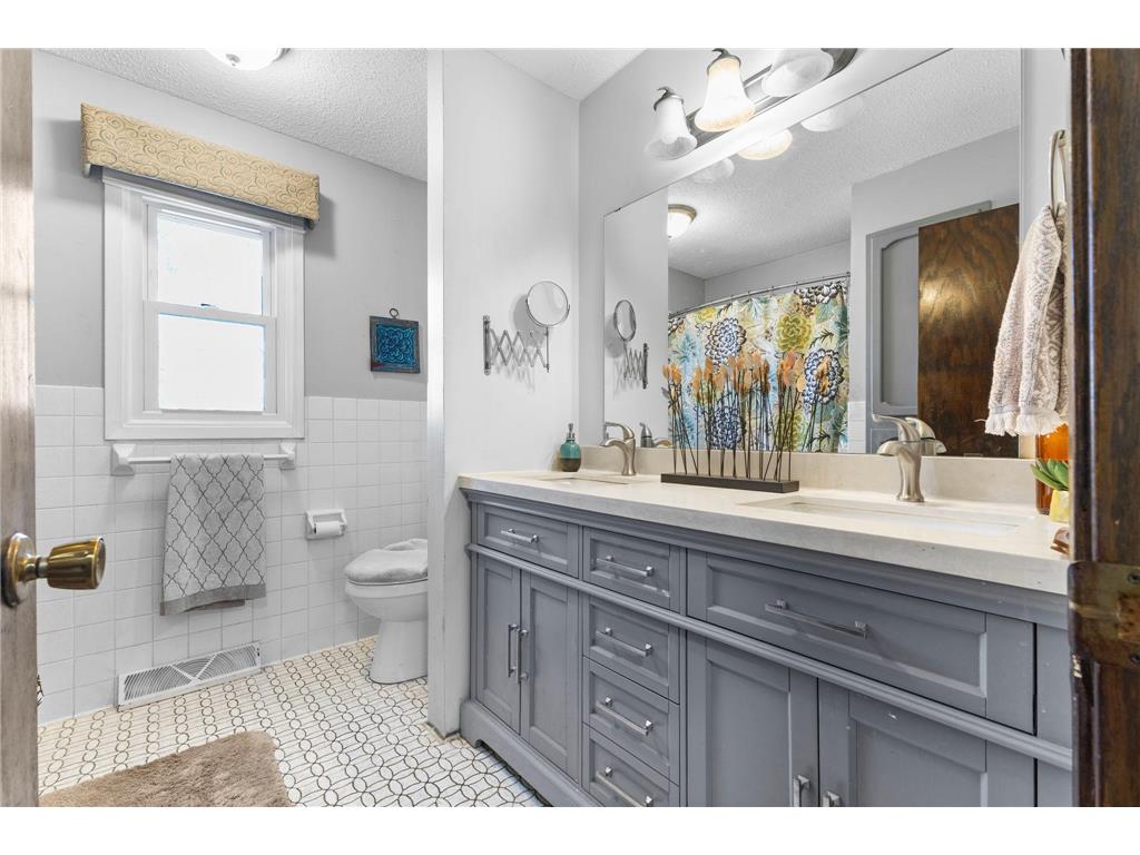 13641 Heather Street NW Andover MN 55304 - Crooked 7026217 image27