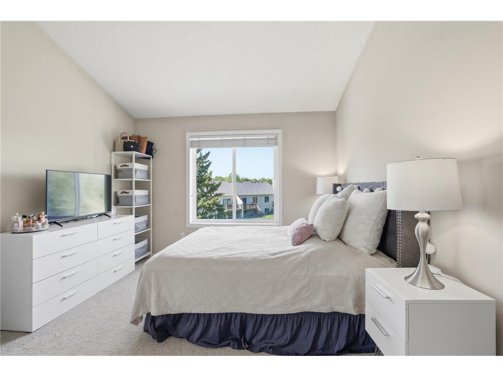 13642 97th Place N Maple Grove MN 55369 7059142 image9