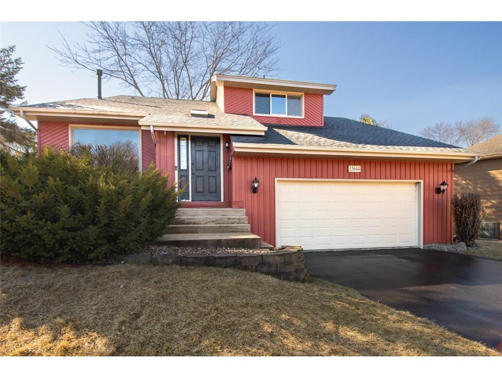 13644 Upper Elkwood Court Apple Valley MN 55124 6690099 image1