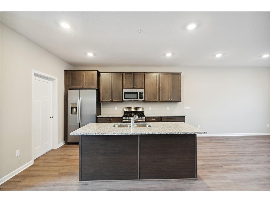 13647 Marsh View Trail, Rogers, MN, 55374 MLS 6480246 Edina Realty