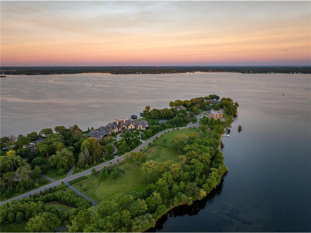 1365 Bracketts Point Road Orono MN 55391 - Lake Minnetonka 7084861 image6