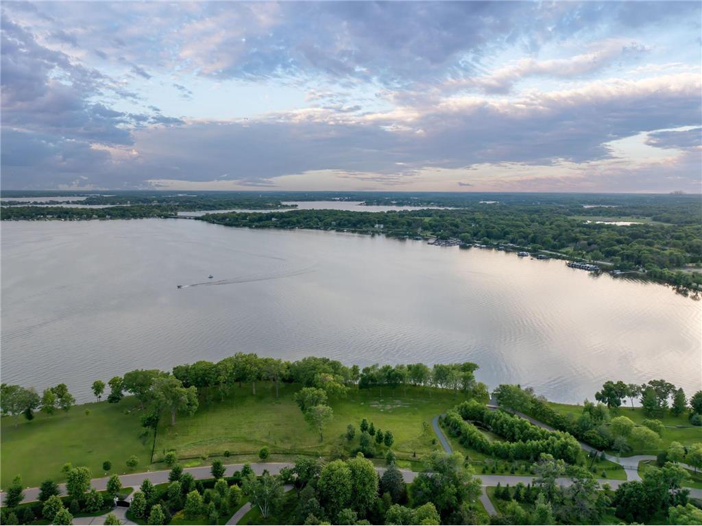 1365 Bracketts Point Road Orono MN 55391 - Lake Minnetonka 7084861 image7