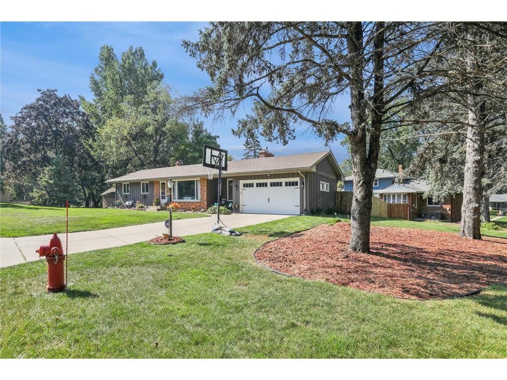 1365 Christensen Avenue West Saint Paul MN 55118 6737139 image1