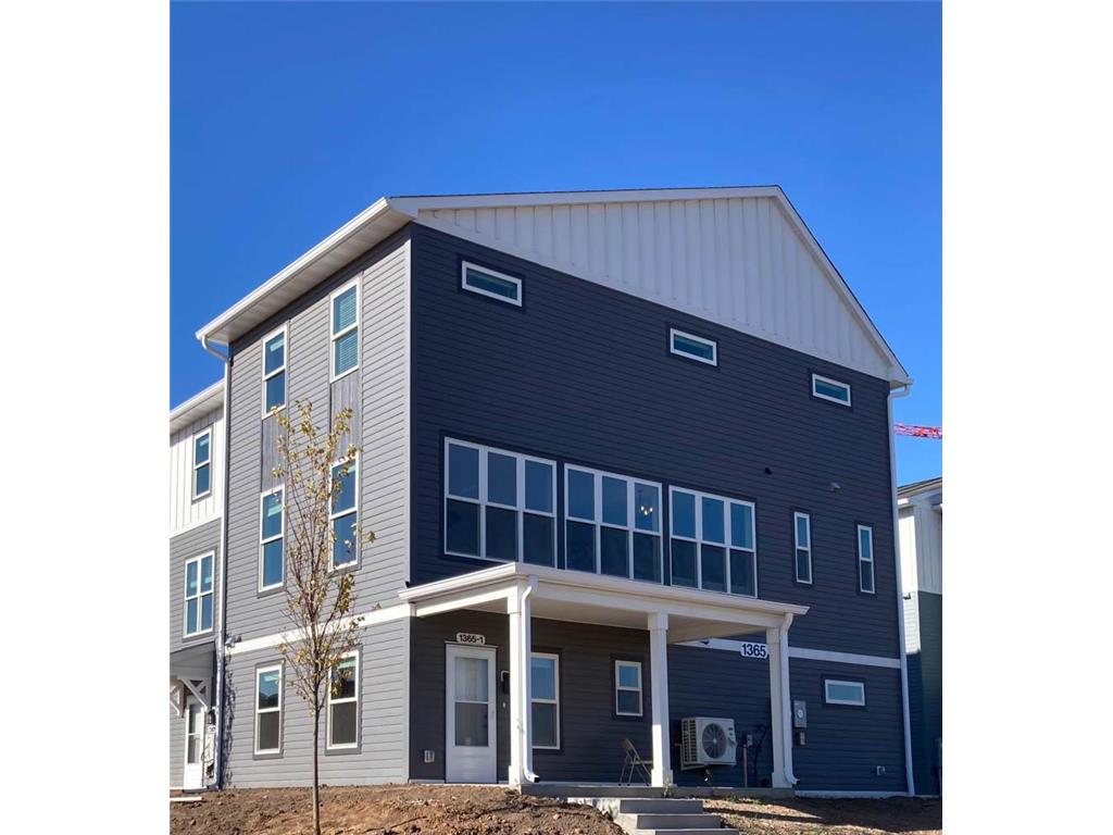 1365 Howard Street N #1 Saint Paul MN 55119 6817308 image1