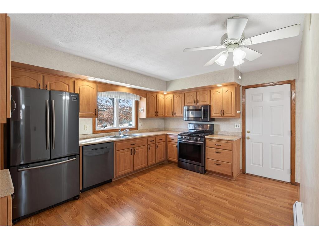 1365 Pinewood Drive Woodbury MN 55125 7028726 image5