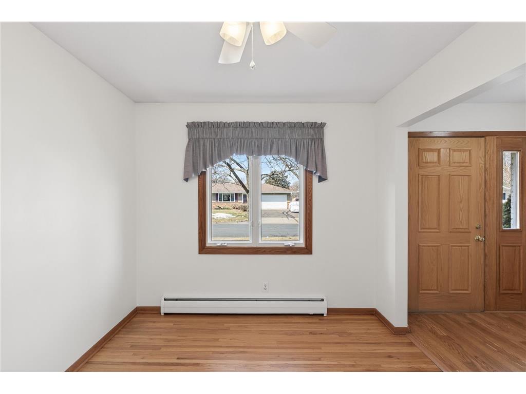 1365 Pinewood Drive Woodbury MN 55125 7028726 image8