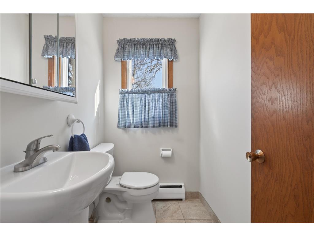 1365 Pinewood Drive Woodbury MN 55125 7028726 image9