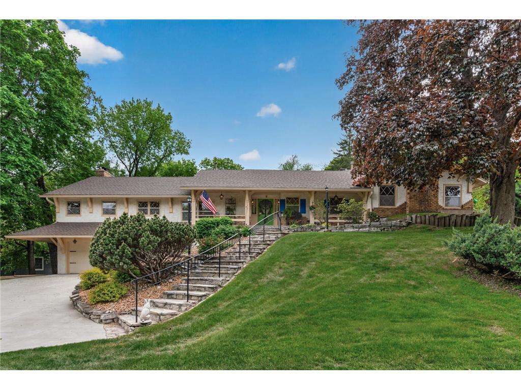 13651 Oakwood Curve Burnsville MN 55337 7073453 image1